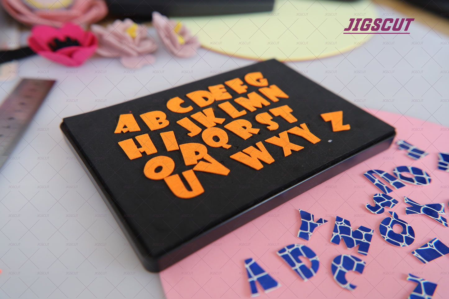 ALPHABATS CUTTING DIE JIGSCUT-WORDS0011