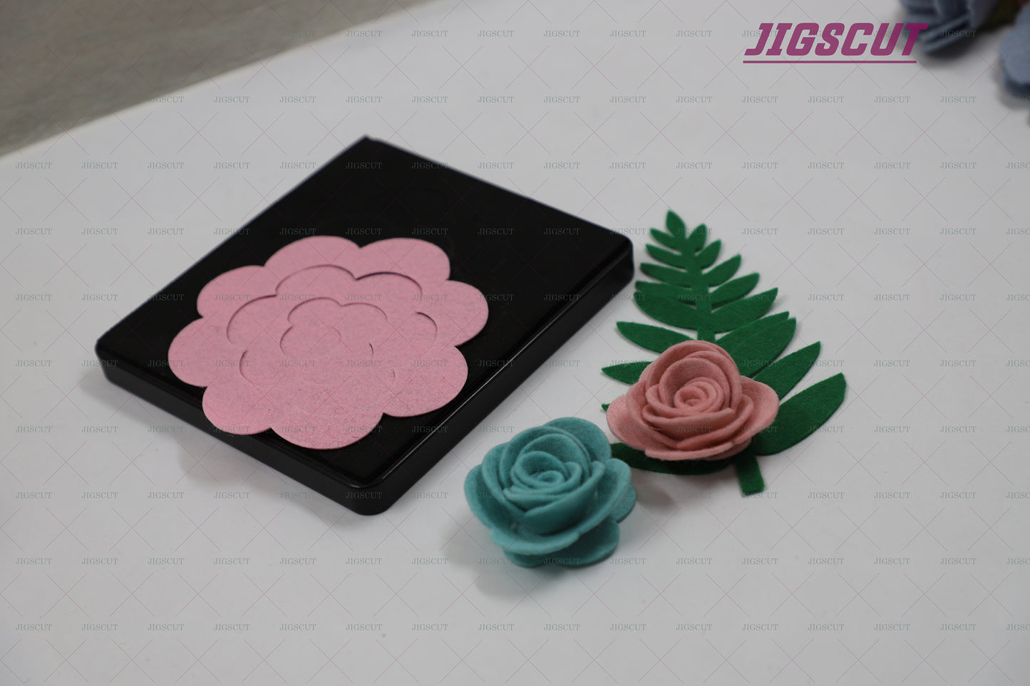 JIGSCUT-FL0097 FLOWER SHAPE CUTTING DIE